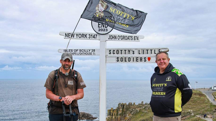 Mark Harding with Scotty's Trustee Simon Millar CREDIT Scotty's Little Soldiers