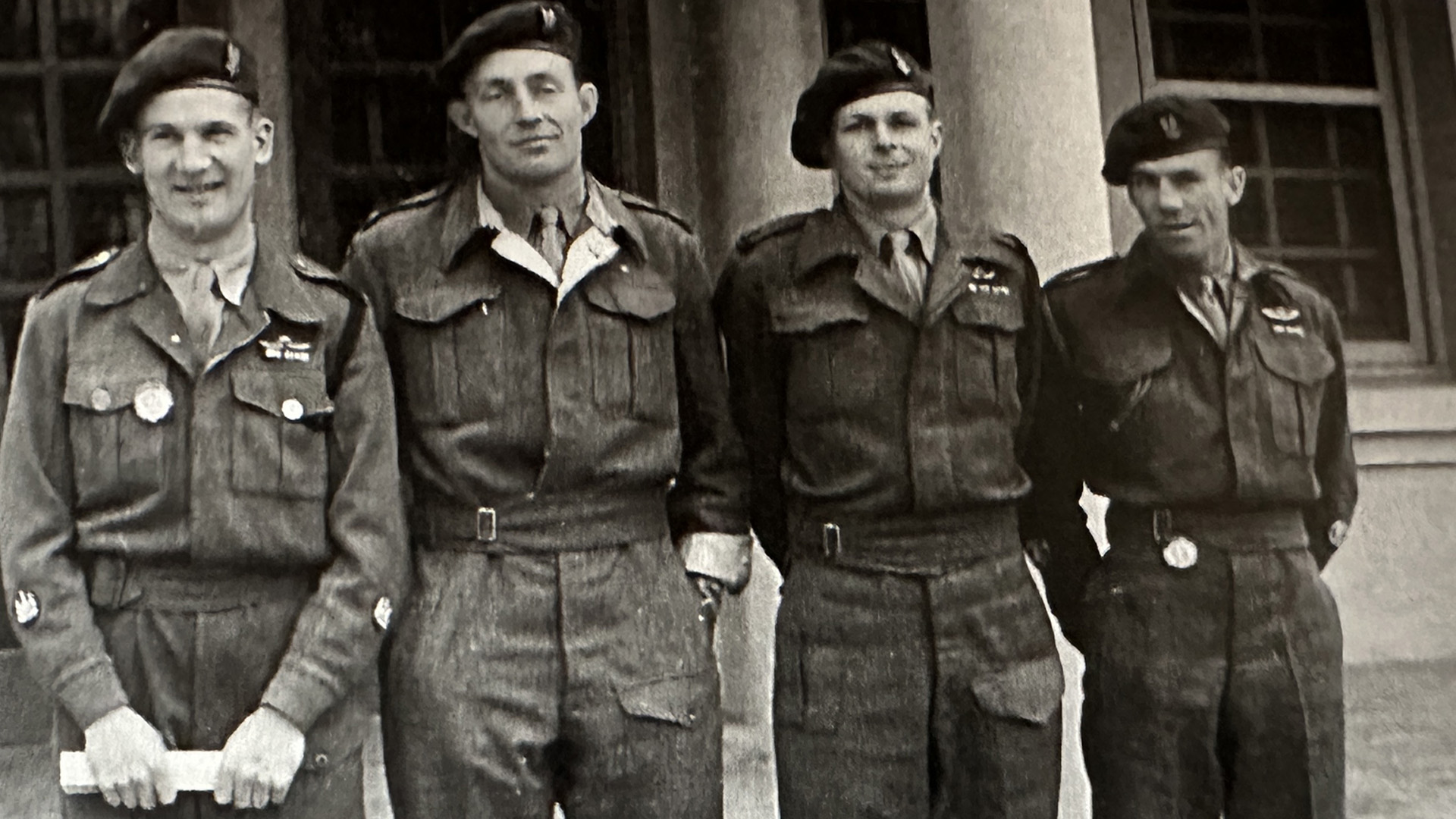 Mike Sadler alongside fellow SAS soldiers