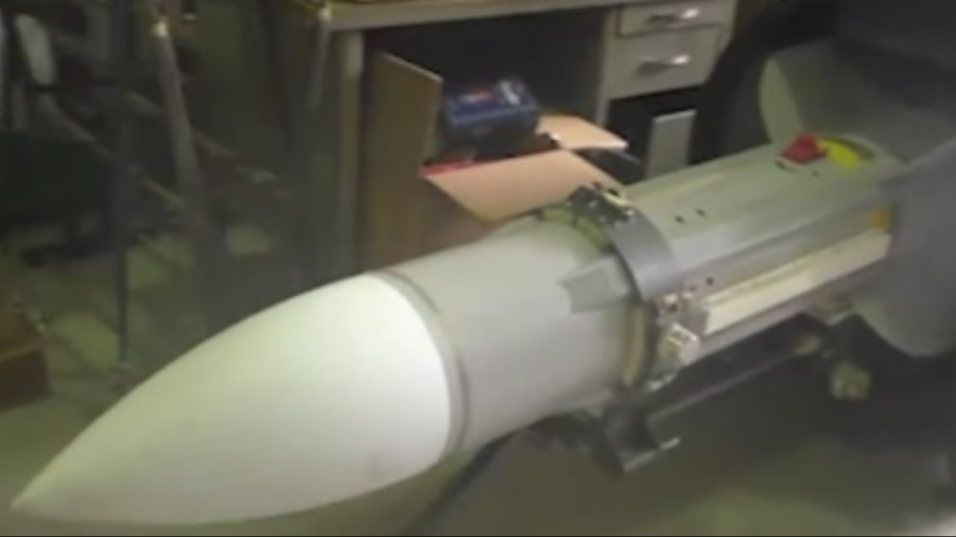 missile found during raid on italian neo nazi 160719 CREDIT Polizia di Stato.jpg