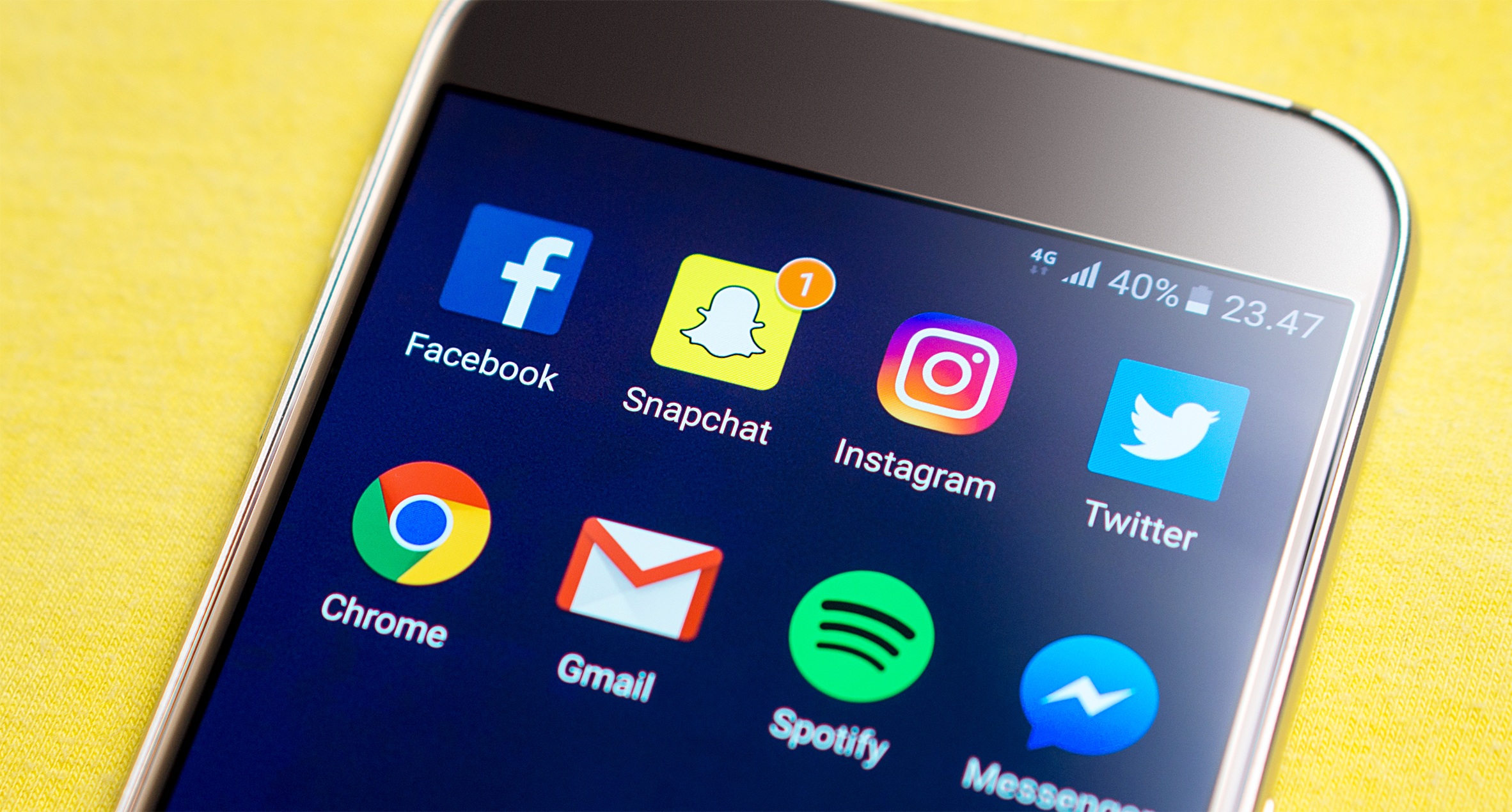 Social media 
