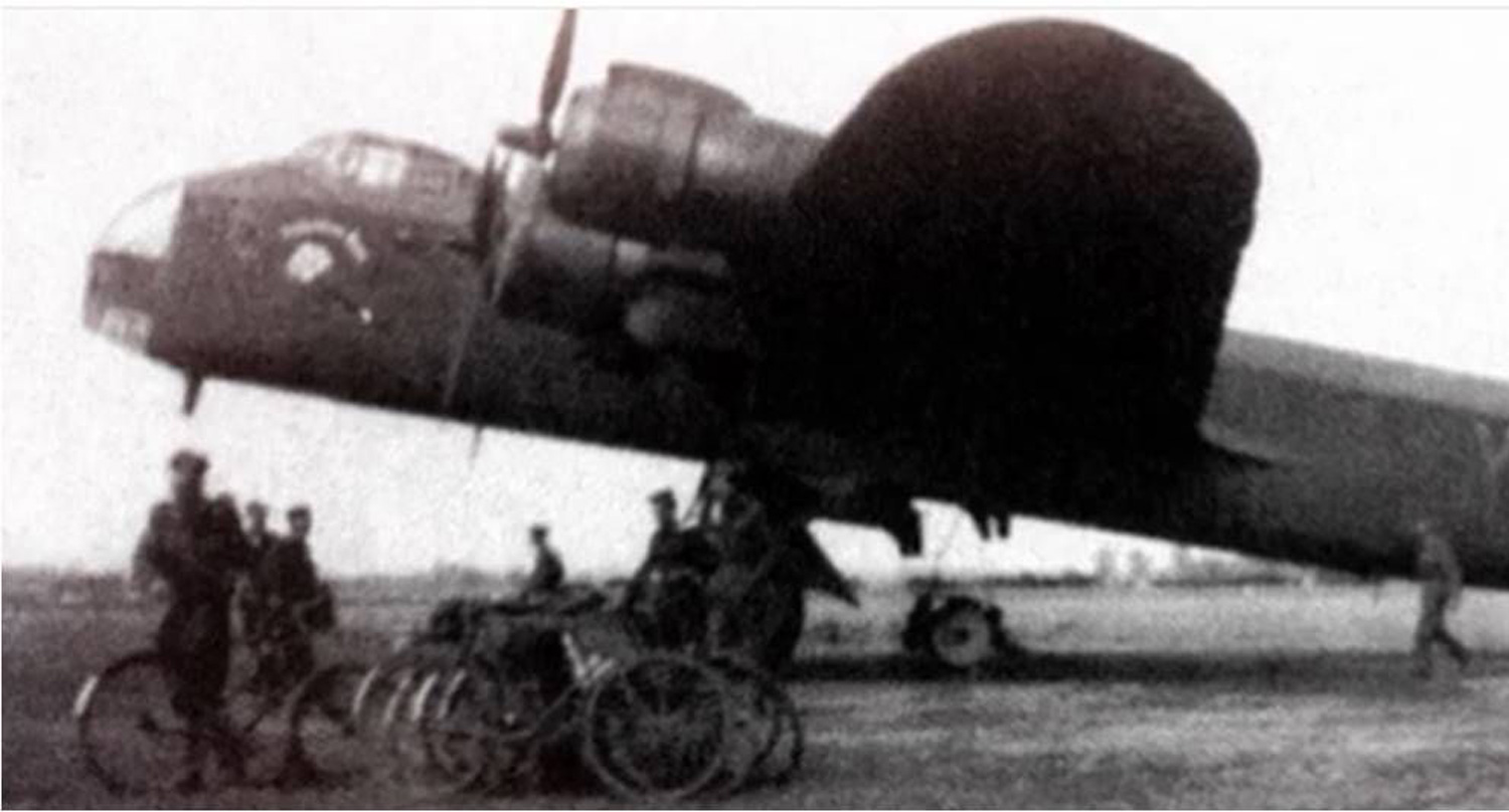 Royal Air Force Short Stirling Aircraft 1941 