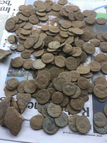 Roman coins discovered by veteran 