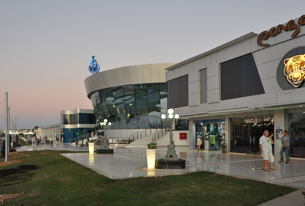 UK Forces Will Help Rescue Stranded Brits In Sharm El Sheikh UK Forces Will Help Rescue Stranded Brits In Sharm El Sheikh