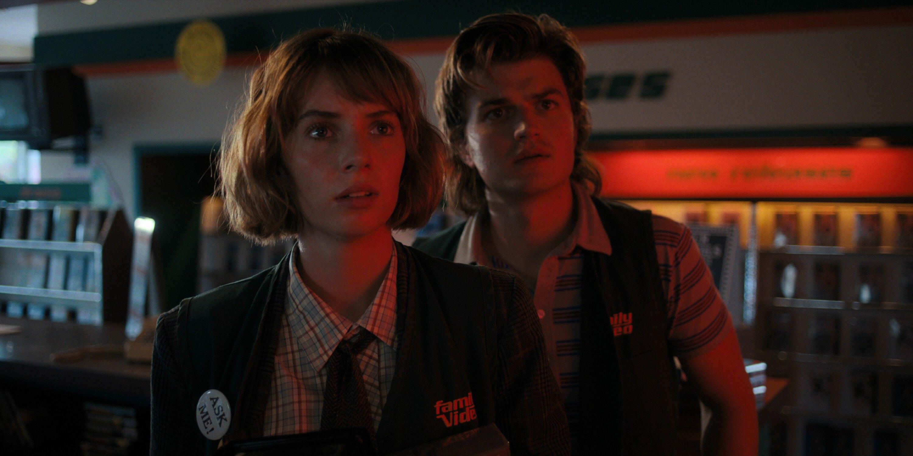 Maya Hawke, Joe Keery, 'Chapter Two' Stranger Things. Alamy Picture