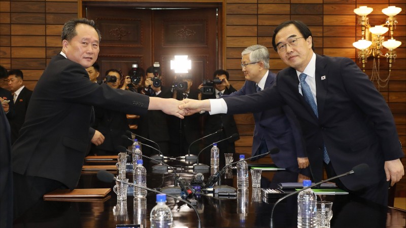North And South Korea Begin Talks Ahead Of Summit
