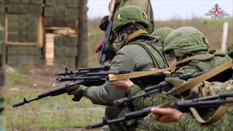 Could Russia's use of barrier troops to kill own retreating soldiers be ...