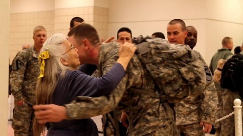 Soldiers Help Hug Lady Who Embraced Half A Million Troops