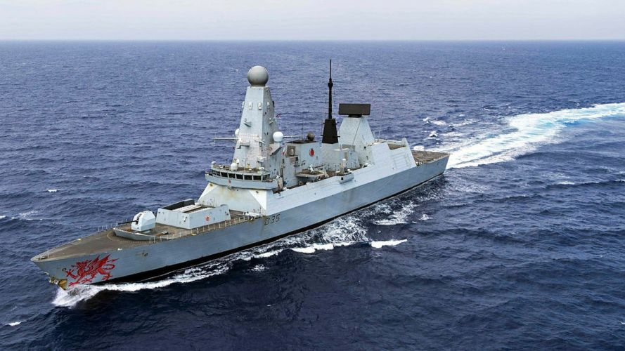 HMS Dragon practises evading missiles in Eastern Med
