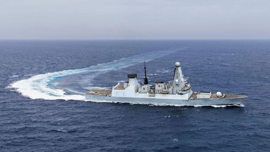 HMS Dragon practises evading missiles in Eastern Med