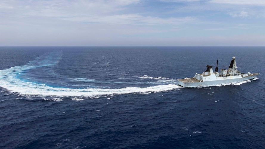 HMS Dragon practises evading missiles in Eastern Med