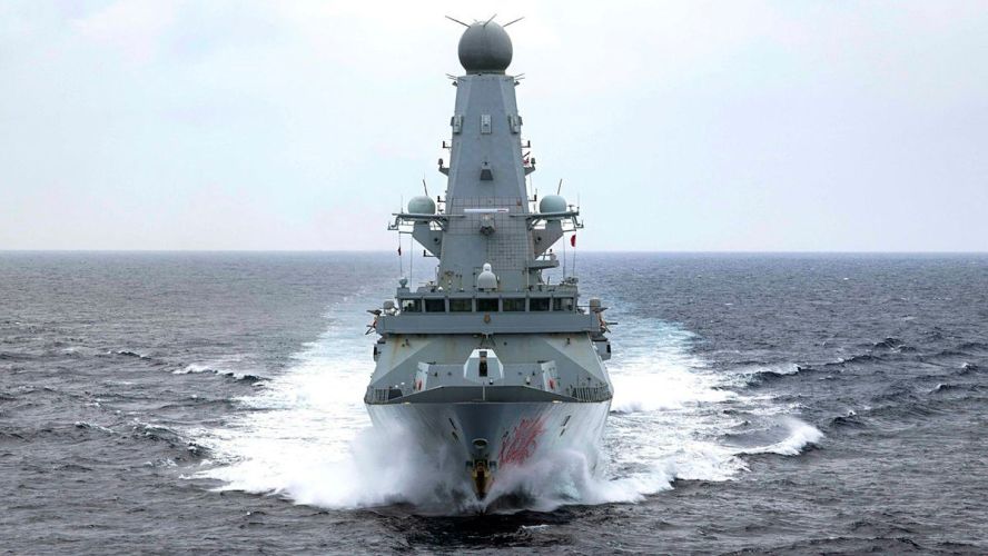 HMS Dragon practises evading missiles in Eastern Med