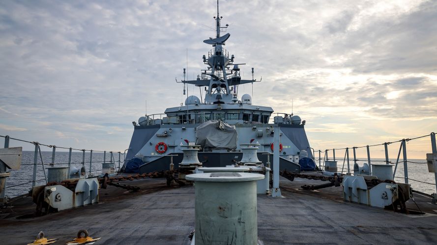 A forecastle view of HMS Spey on Exercise Bersama Lima off Indonesia (Picture: Royal Navy)