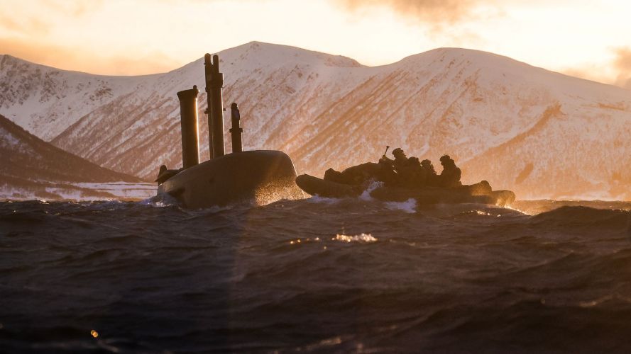 As the sun begins to rise, the commandos extract back 