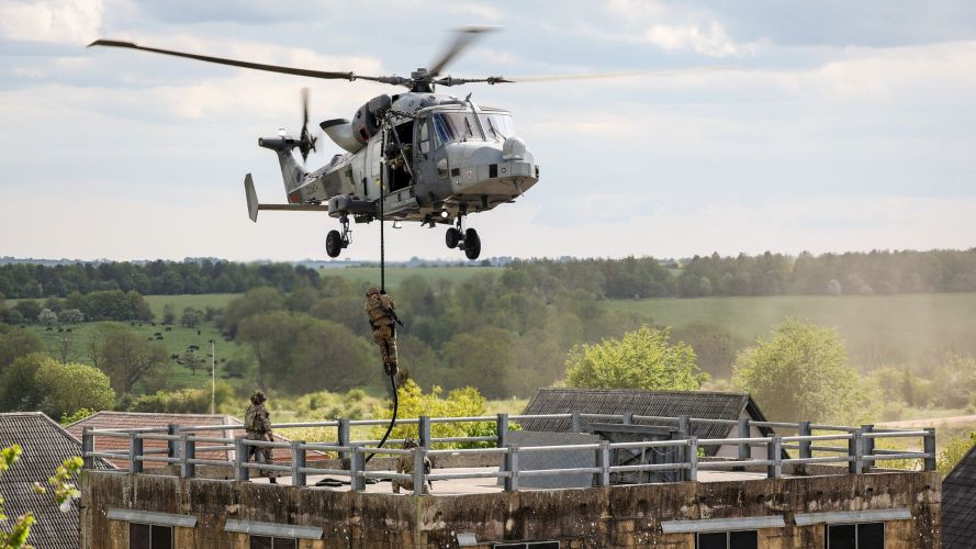 The commandos then formed a helicopter assault force