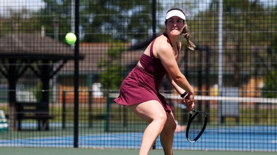The women's tournament was packed full of action but ended in withdrawal through injury