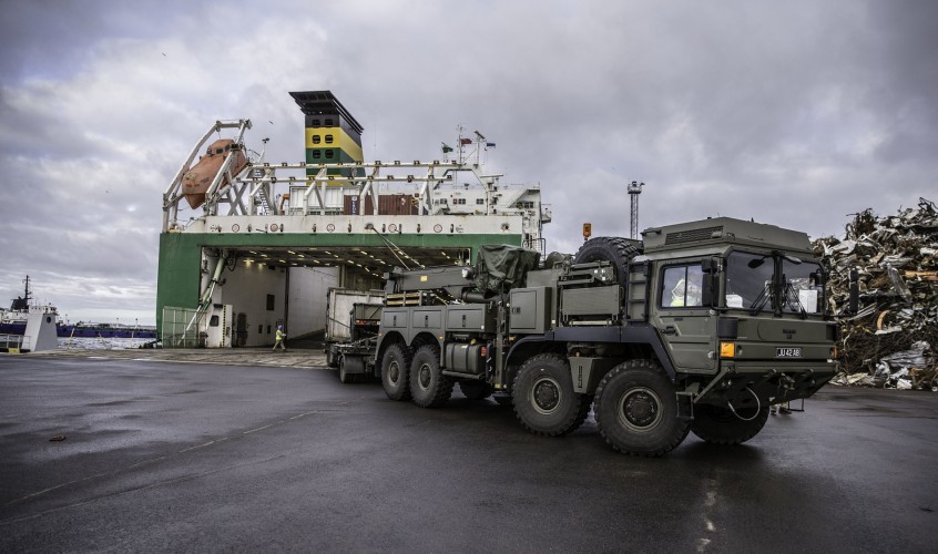 UK Armoured Vehicles Arrive In Estonia 