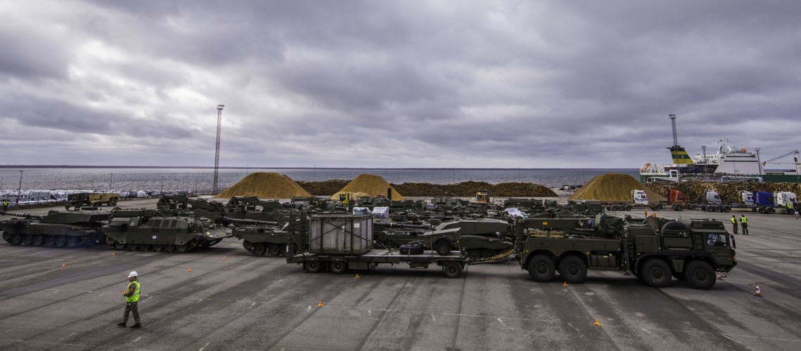 UK Armoured Vehicles Arrive In Estonia 