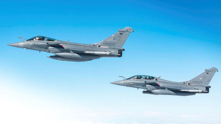 Two French Air and Space Force Dassault Rafale aircraft after refuelling from a RAF Voyager, during Exercise Ramstein Flag (Picture: MOD) Ex Ramstein Flag 2026 cred MOD