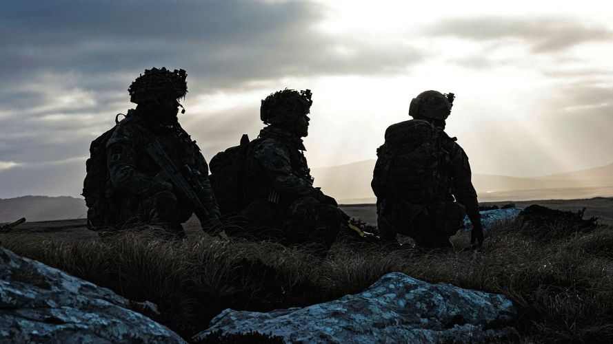 Soldiers from 5 Rifles end their rotation as the British Forces South Atlantic Islands Roulement Infantry Company with a multi-phase exercise in the Falklands Soldiers from 5 Rifles end their rotation as the British Forces South Atlantic Islands Roulement Infantry Company with a multi-phase exercise in the Falklands