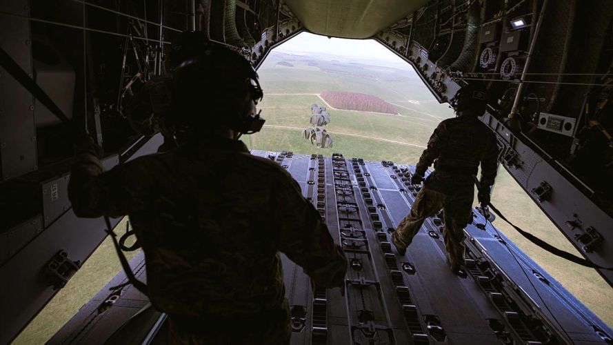 Largest UK military parachute drop in a decade takes place on Salisbury Plain