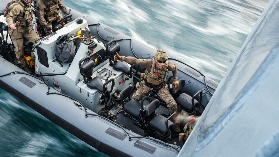 Tackling the unpredictable waves off the Plymouth coast