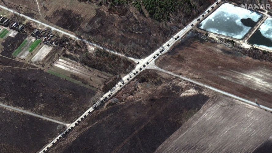 A satellite image of the Russian convoy near Kyiv, some vehicles traveling spaced, other sections in two or three 28022022 CREDIT Maxar Technologies,REUTERS.jpg