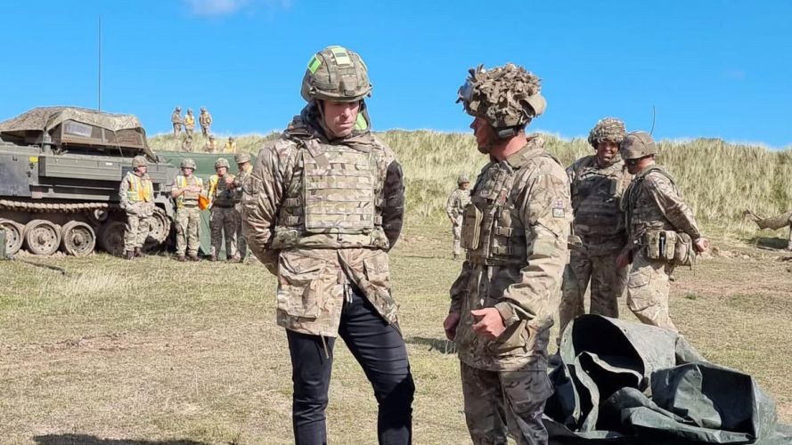 Alun Wyn Jones visited Castlemartin Firing Range and met with troops on Exercise Iron Storm 02102021 Credit Crown Copyright copy.jpg