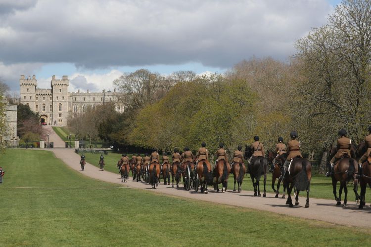 Personnel from King's Troop Royal Horse Artillery on Windsor Castle's Long Walk, during a rehearsal for Prince Philip's funeral (Picture: PA/Alamy).