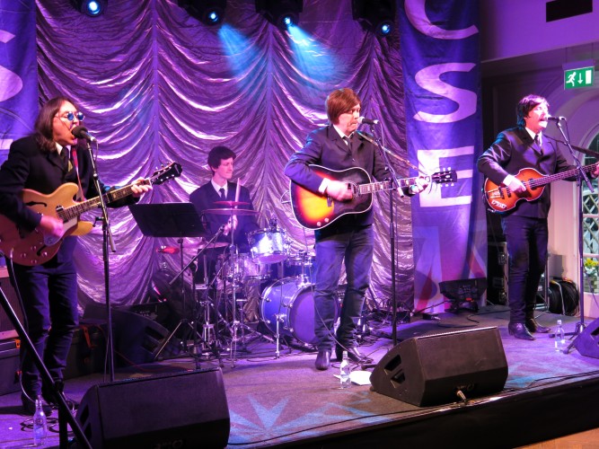 Beatles Tribute 'Hey Jude' at Chelsea Pensioners CSE Show
