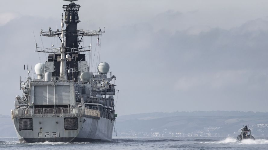 HMS Argyll with the autonomous Pacific24 boat