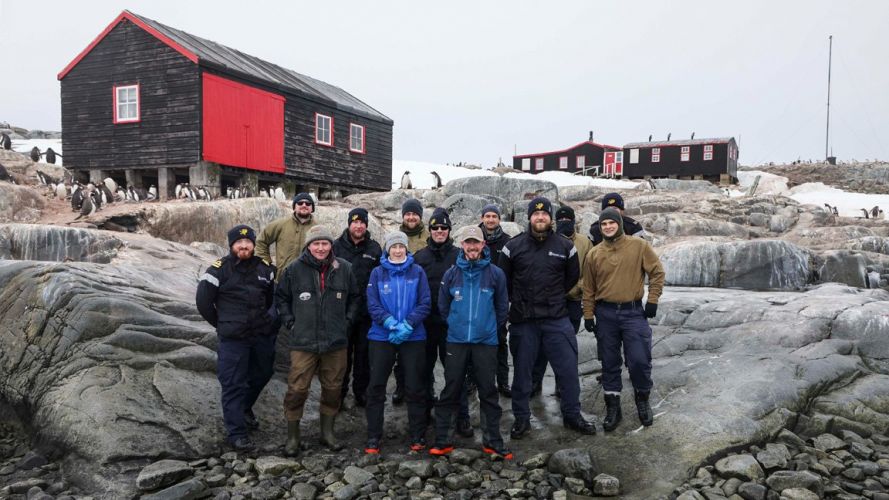 HMS Protector working with UK Antarctic Heritage Trust at Port Lockroy near nesting Gentoo penguins 25012022 CREDIT HMS Protector Twitter.jpeg