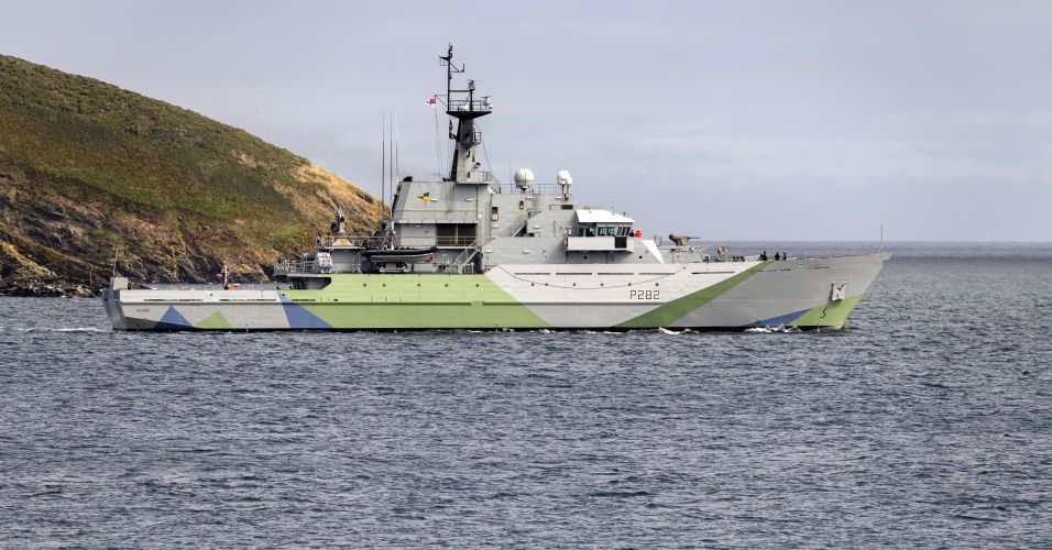 HMS Severn leaves Falmouth with Western Approaches paintwork 190821 CREDIT BOB SHARPLES