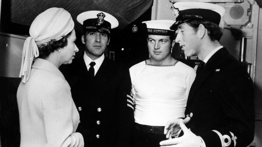 IMAGE ID G54W3N Queen Elizabeth II visiting HMS Norfolk being shown around by King Charles III, the ship he was serving on board 300672 CREDIT PA Images, Alamy Stock Photo EXP 14112023.jpg