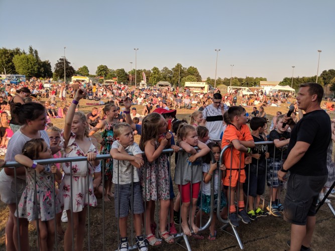 CSE Host Barry Castagnola works the audience at RAF Marham's Friends & Families Day Concert 2018