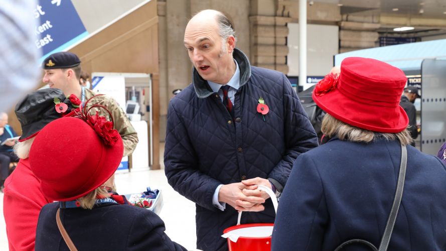 Minister for Defence People and Veterans, Leo Docherty selling poppies for RBL 04112021 Credit MOD.jpg