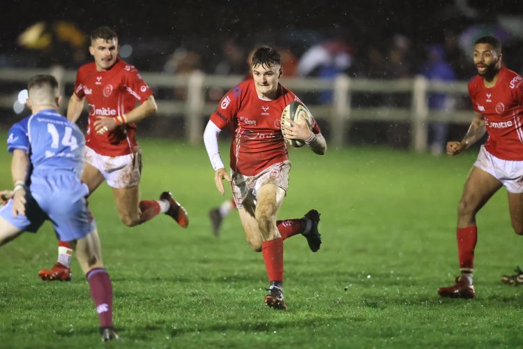 The Army got the early advantage after scoring the only converted try in the first half