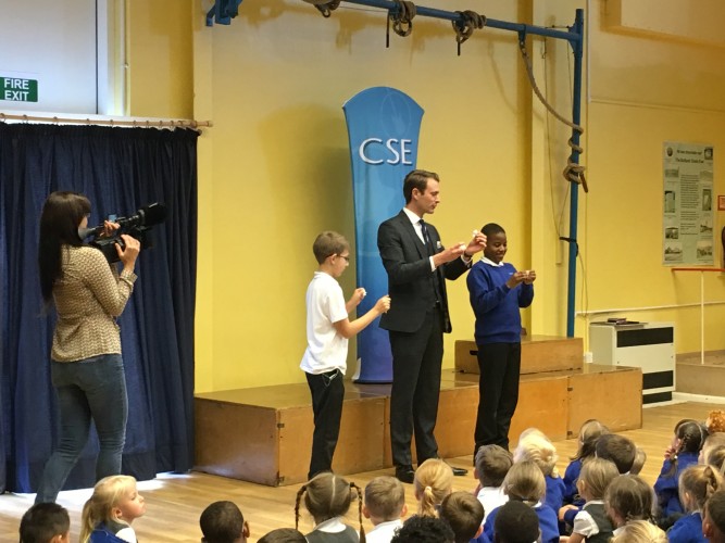 Richard Jones makes magic for forces kids 2