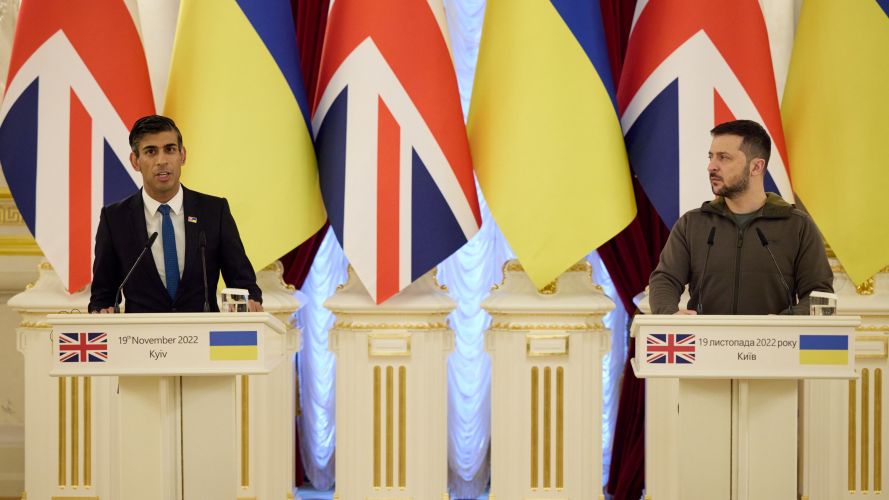 Prime Minister Rishi Sunak alongside President of Ukraine Zelenskyy 19112022 CREDIT UKRAINE GOV,NO 10 DOWNING STREET, FLICKR.jpg