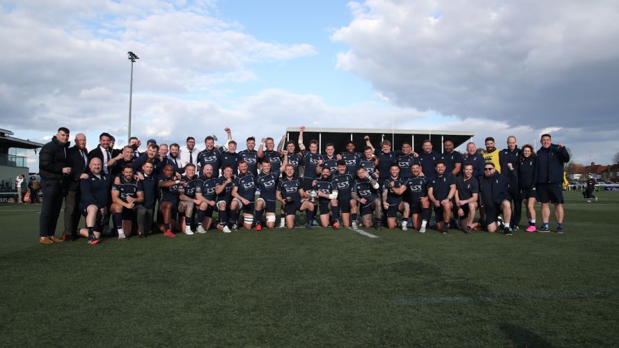 RN celebrate RAF Win credit Alligin Photography date 09042022.jpg 