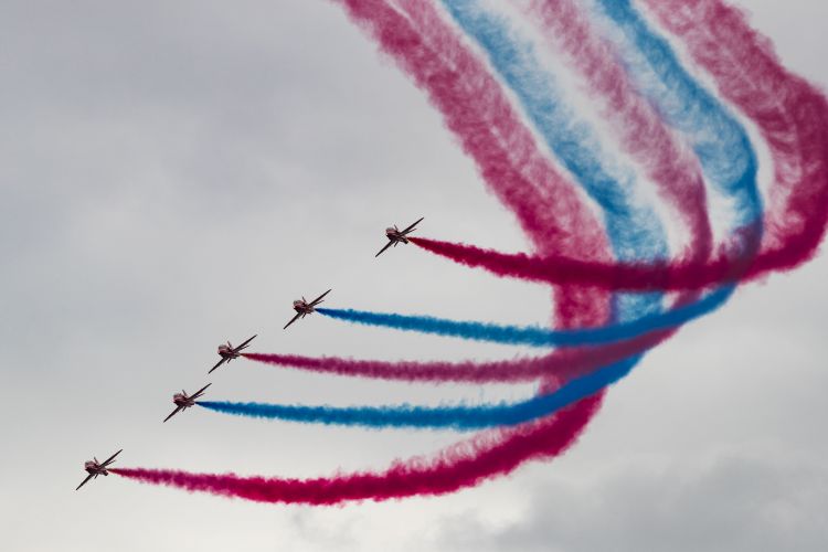 Red Arrows show off their skills at RIAT 2019 (Picture: MOD).