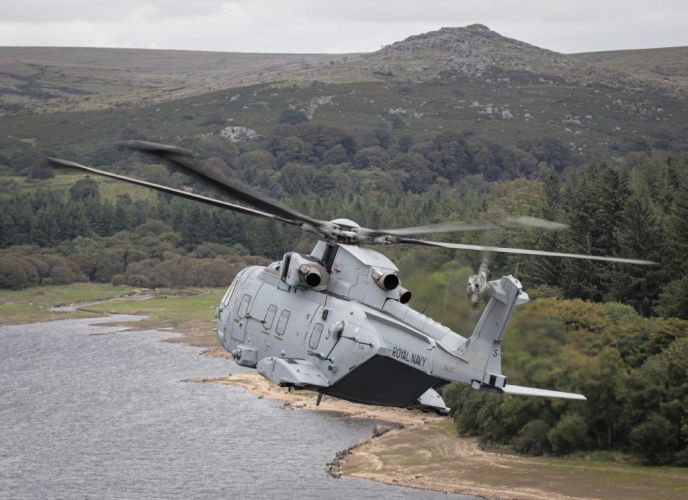 Royal Marines on pilot rescue training 060919 CREDIT Royal Navy