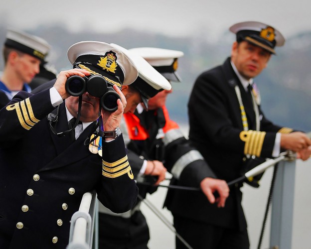 HMS Bulwark homecoming