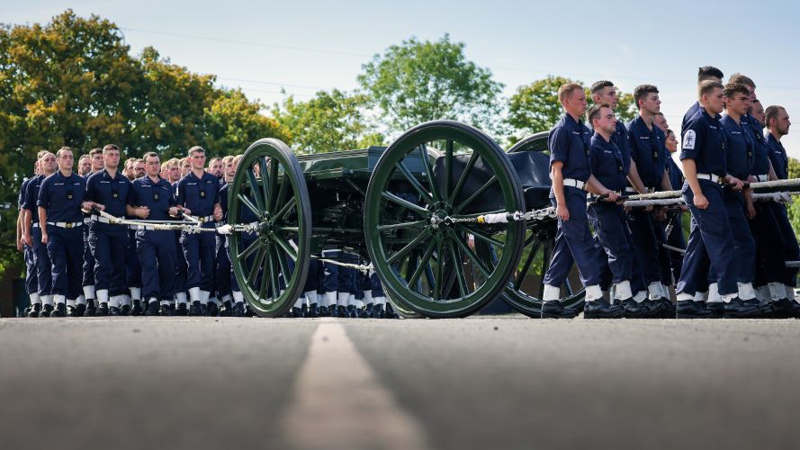 Royal Navy member visted HMS Collingwood to conduct State Ceremonial Training 12092022 CREDIT MOD Crown Copyright.jpg