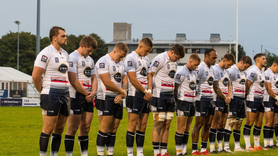 Royal Navy players pay tribute to Queen Elizabeth II with a minute's silence in her honour CREDIT ALLIGIN PHOTOGRAPHY DATE 13092022.jpg 