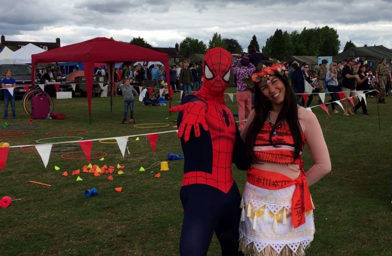 Spiderman and Moana mingle with the crowd