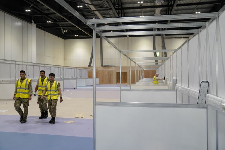 Soldiers help build NHS Nightingale 270320 CREDIT NUMBER 10/FLICKR.jpg