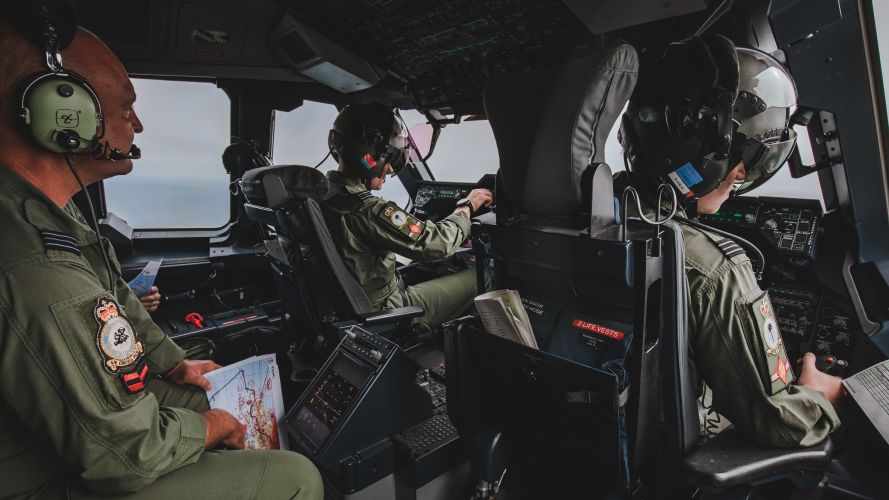 Student pilots and loadmaster fly Mach loop A400M Atlas 19082022 CREDIT RAF.jpg