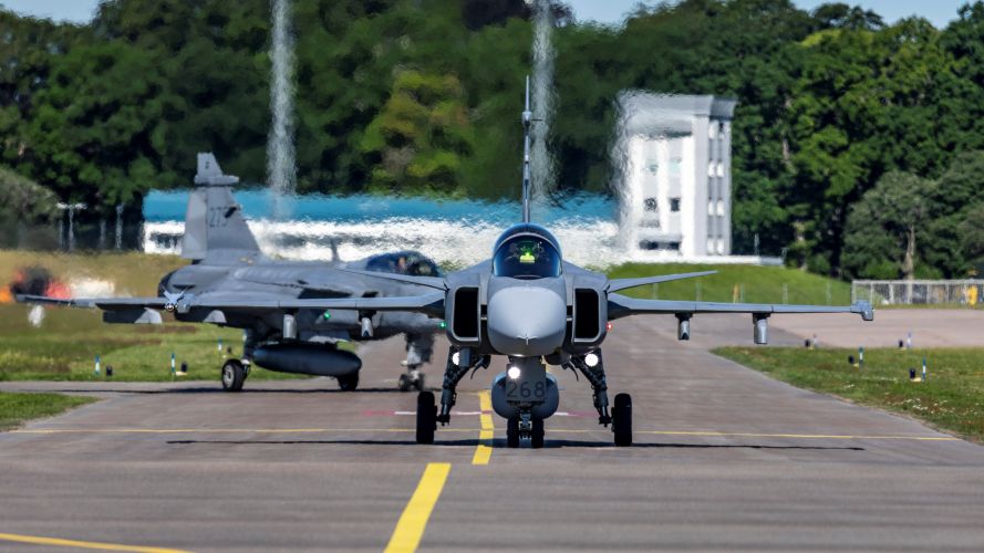 Swedish Gripen aircraft joined RAF aircraft for warfighting training 11072022 CREDIT RAF MOD.jpg