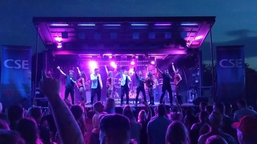 Rule the World (Take That Tribute) perform at RAF Marham 2018 3
