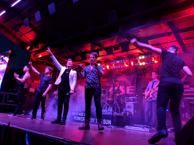 Rule the World (Take That Tribute) perform at RAF Marham 2018 4